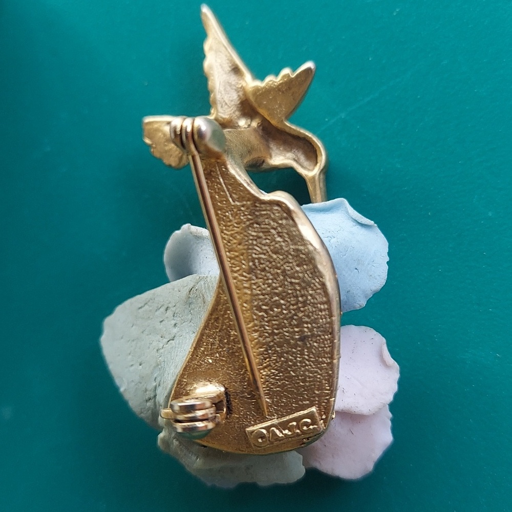P0062 Vintage Signed AJC Goldtone Hummingbird with Flowers Brooch Pin - Picture 5 of 12
